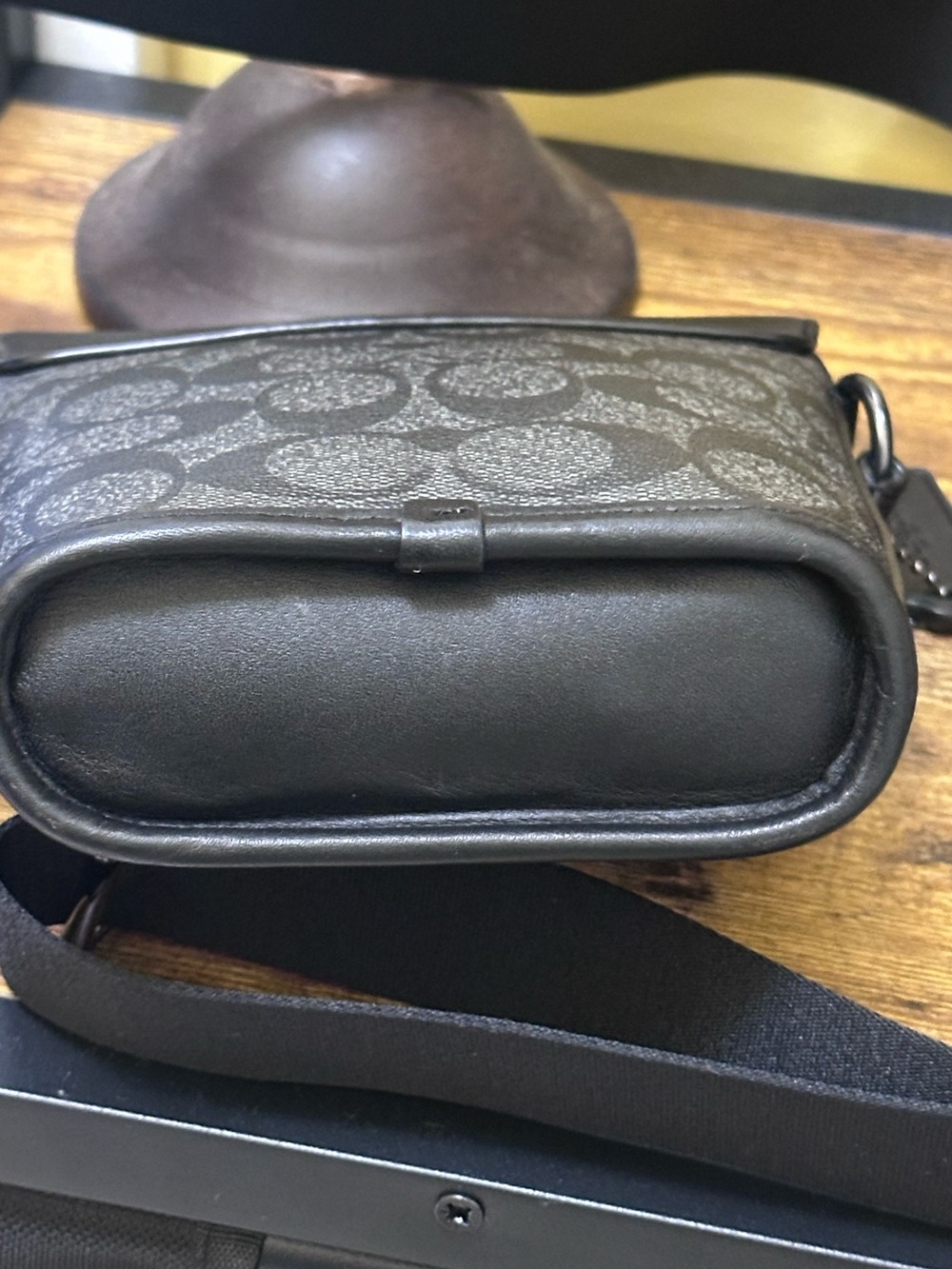 Coach Black Signature Canvas Messenger Bag with Leather Flap - Picture 4 of 4